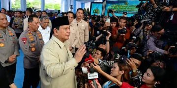 Presiden RI Prabowo Subianto saat konferensi pers menghadiri pemusnahan narkoba di Lapangan Bhayangkara, Rabu 29 Oktober 2025 (instagram @sekretariat.kabinet)