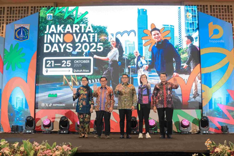 Gubernur DKI Jakarta Pramono Anung bersama Menteri Pariwisata dan Ekonomi Kreatif Teuku Riefky Harsya membuka Jakarta Innovation Day 2025 (Dok: Diskominfotik)