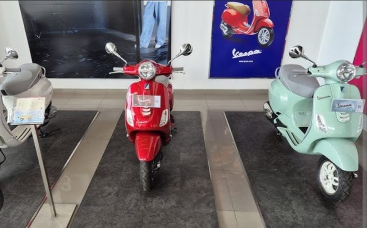 Spesifikasi Vespa LX 150: Gaya Klasik dengan Performa Modern