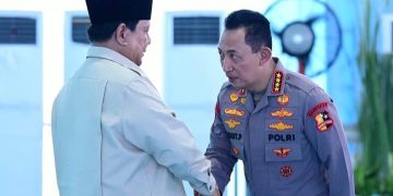 Presiden RI Prabowo Subianto beri tiga tugas untuk Kapolri Listyo Sigit Prabowo, Rabu 29 Oktober 2025 (instagram @sekretariat.kabinet)