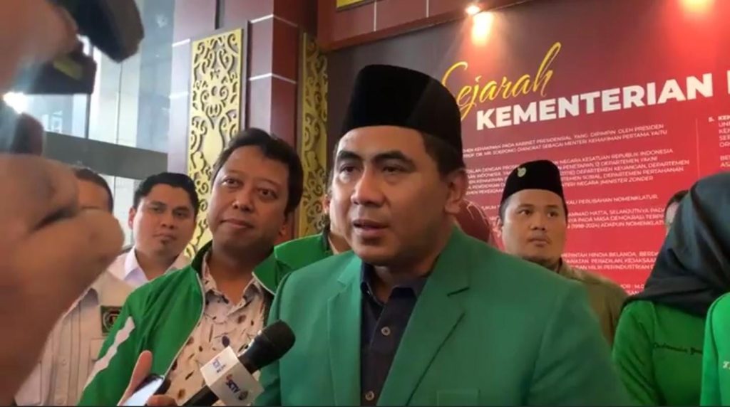 Kubu Agus Suparmanto Serahkan Hasil Muktamar X PPP ke Kemenkumham