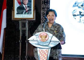 Lestari Moerdijat