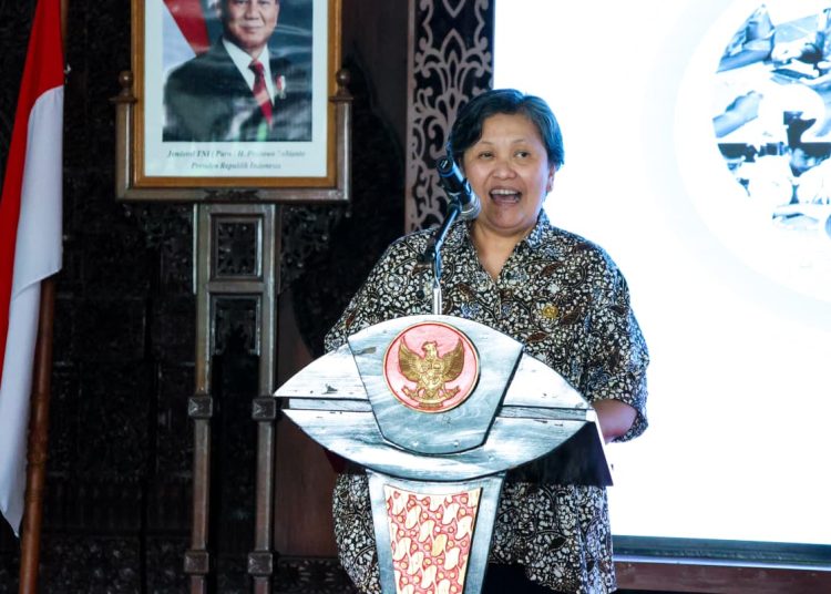 Lestari Moerdijat