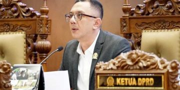 Wakil Ketua DPRD Jawa Timur farksi PDIP, Deni Wicaksono, larang sekolah minta pungutan kepada wali murid untuk perayaan HUT sekolah (Dok DPD PDIP Jawa Timur)
