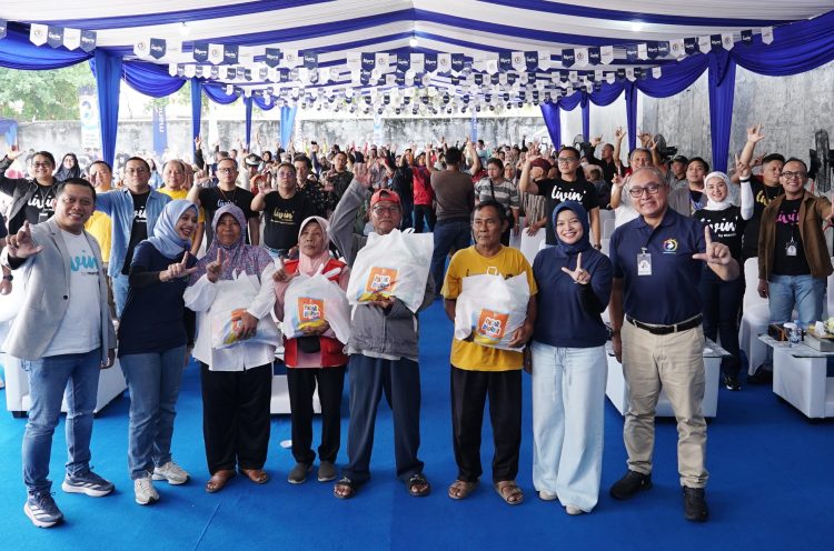 Bank Mandiri Gelar Pasar Murah di Semarang untuk Rayakan HUT ke-27