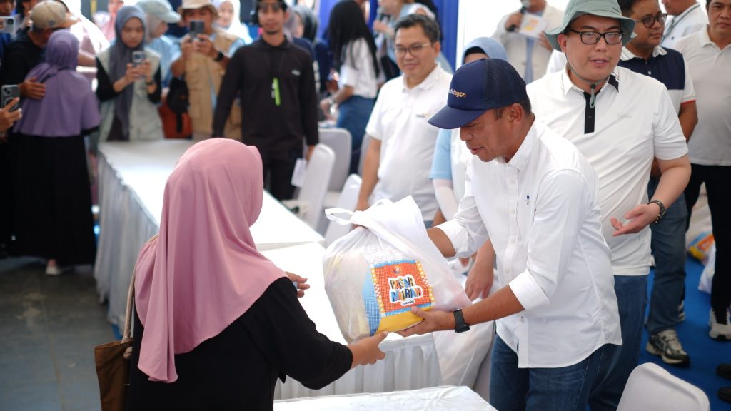 Sinergi Majukan Negeri, Bank Mandiri Bangkitkan Ekonomi Gowa Lewat Pasar Murah