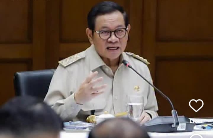 Gubernur DKI Jakarta Pramono Anung janji akan bereskan tiang-tiang monorel yang terbengkelai (instagram @ragamjakarta.id)