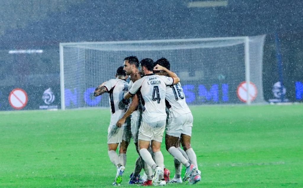 Persik Kediri vs Semen Padang