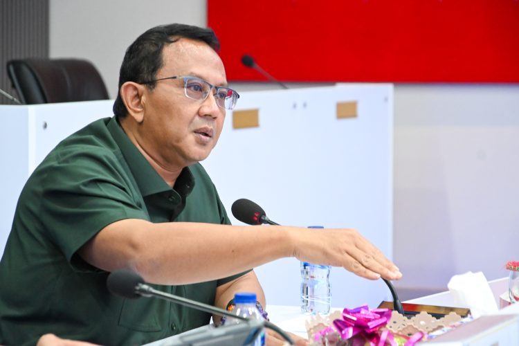 Wakil Ketua Komisi I Anton Sukartono