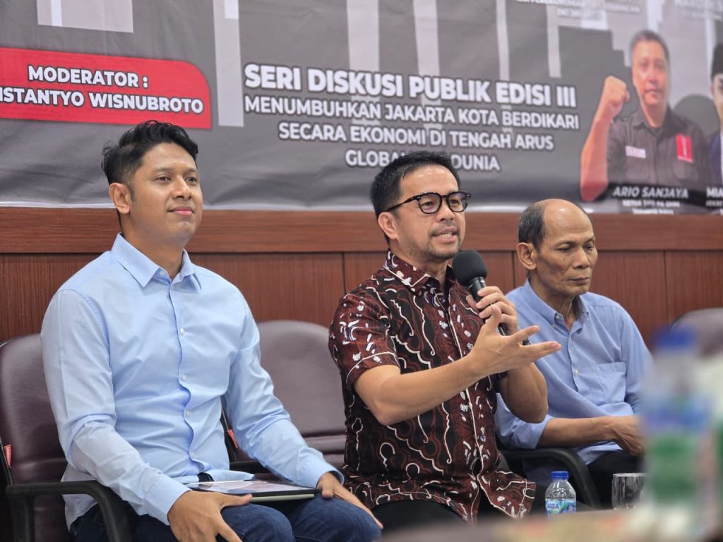 Marinus Gea saat hadiri Diskusi Publik pra-Konferda V DPD PA GMNI Jakarta Raya (Dok Suaranusantara)