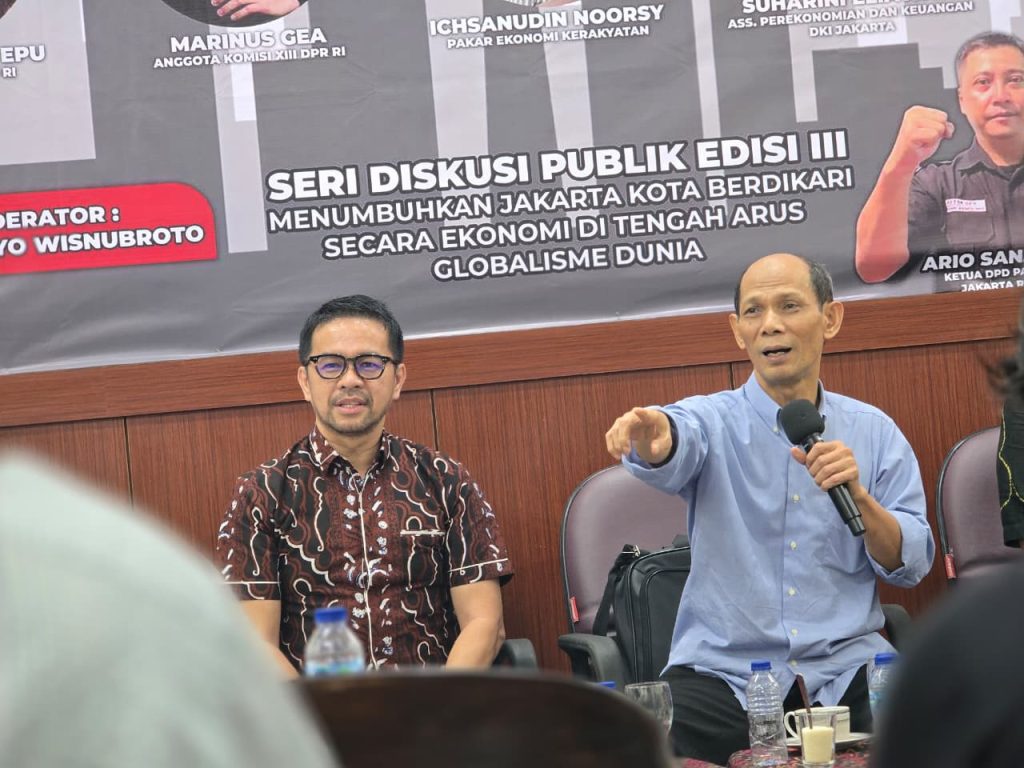 Pakar ekonomi Indonesia Ichsanuddin Noorsy di acara Disukusi Publik PA GMNI Jakarta Raya (Dok Suaranusantara.com)