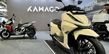Merek motor listrik lokal ALVA bersama Kawago membawa unit ALVA N3 untuk ditampilkan dalam ajang pameran otomotif roda dua terbesar di dunia bernama Esposizione Internazionale Ciclo Motociclo e Accessori (EICMA) 2025 yang digelar di Milan, Italia.