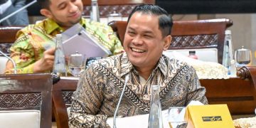 Anggota Komisi XI DPR RI, Charles Meikyansah, dukung Menteri Keuangan Purbaya Yudhi Sadewa, berantas impor pakaian ilegal (Dok Fraksi NasDem).