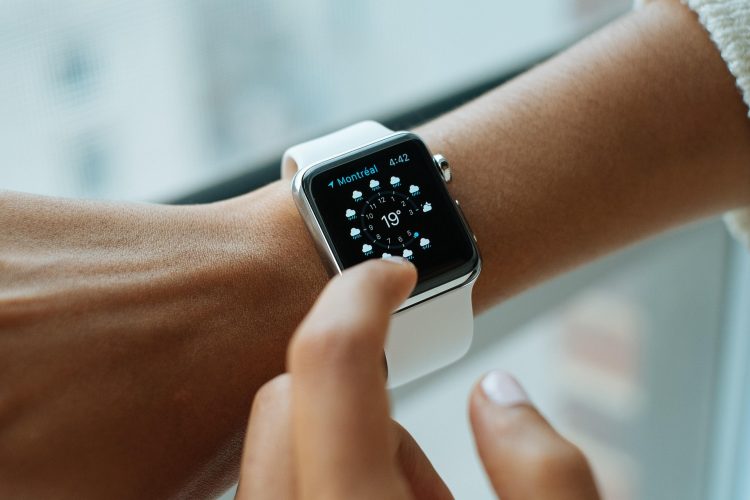 Smartwatch Berkamera Harga Terjangkau 2025