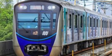 Momen malam Tahun Baru 2026 MRT dan LRT bakal beroperasi sampai dini hari Kamis 1 Januari 2026 (Instagram @jkt.spot)