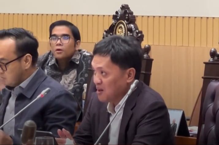 Ketua Komisi III DPR RI Habiburokhman saat rapat Panja Reformasi Polri (instagram @habiburokhmanjkttimur)
