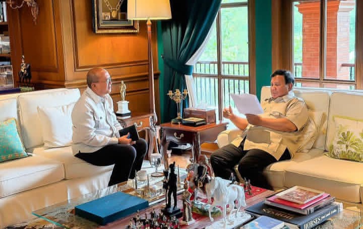 Rosan Roeslani bertemu Presiden RI Prabowo Subianto pada Minggu sore 4 Januari 2026 (Instagram @rosanroeslani)