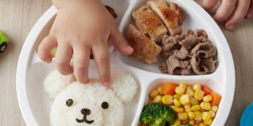Makanan yang disajikan untuk anak haruslah bergizi bukan asal kenyang (Instagram @barefood.id)