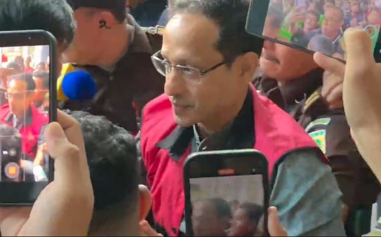 Mantan Mendikbudristek, Nadiem Makarim usai sidang dengan agenda dakwaan di PN Tipikor, Jakarta Pusat, pada Senin (5/1/2026). (Ilham F/Suaranusantara).