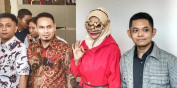Doktif menyoroti dugaan pembohongan publik dan praktik yang dinilai merugikan masyarakat dalam industri skincare (suaranusantara.com)