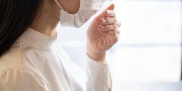 Ilustrasi orang terserang super flu (Dok iStock)