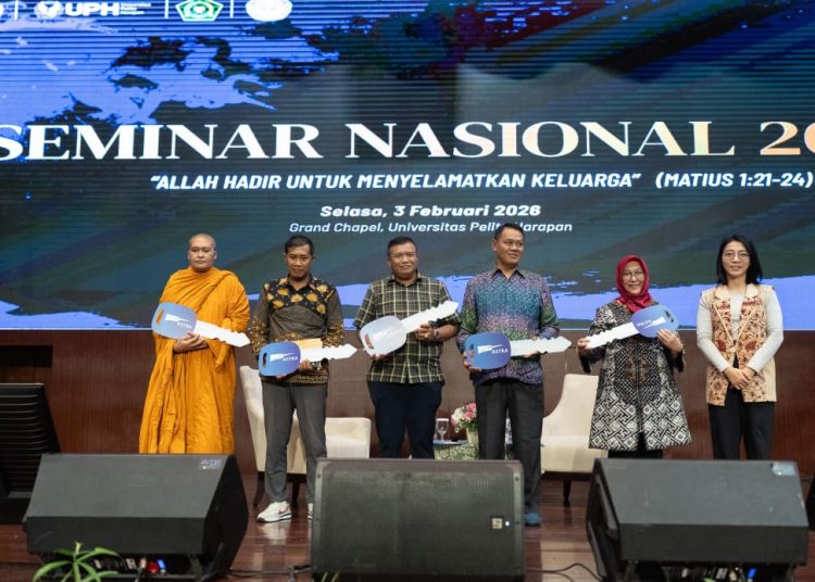 Universitas Pelita Harapan (UPH) menjadi tuan rumah penyelenggaraan Seminar Nasional 2026, di Tangerang pada Selasa 3 Februari 2026 (suaranusantara.com)