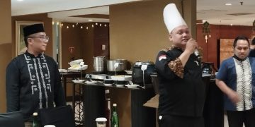 Chef Falzal Annas, Executive Chef Arion Suites Kemang Jakarta berikan menu spesial Program 'Berkah Ramadan Cita Rasa Nusantara'