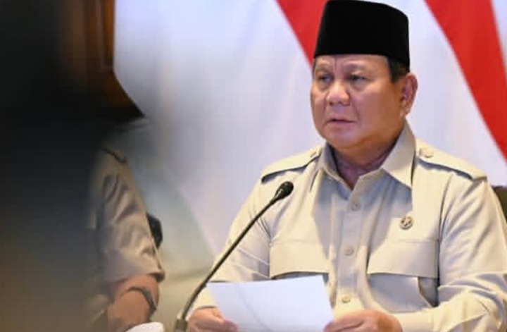Presiden RI Prabowo Subianto minta masyarakat siap hadapi kesulitan di tengah perang Timur Tengah (Instagram @kemensetneg.ri)