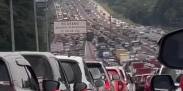 Ilustrasi kemacetan panjang arus balik Lebaran 2026 (Instagram @beritasultantv)