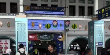 Ilustrasi situasi Stasiun Pasar Senen H+4 Lebaran (Instagram @pantaucom)