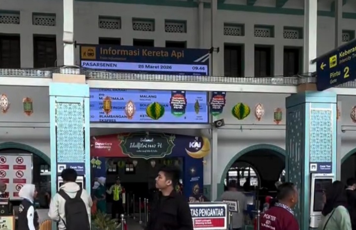 Ilustrasi situasi Stasiun Pasar Senen H+4 Lebaran (Instagram @pantaucom)