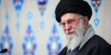 Ayatollah Ali Khamenei ( dok New Yor Tome, Al Ajazeera)