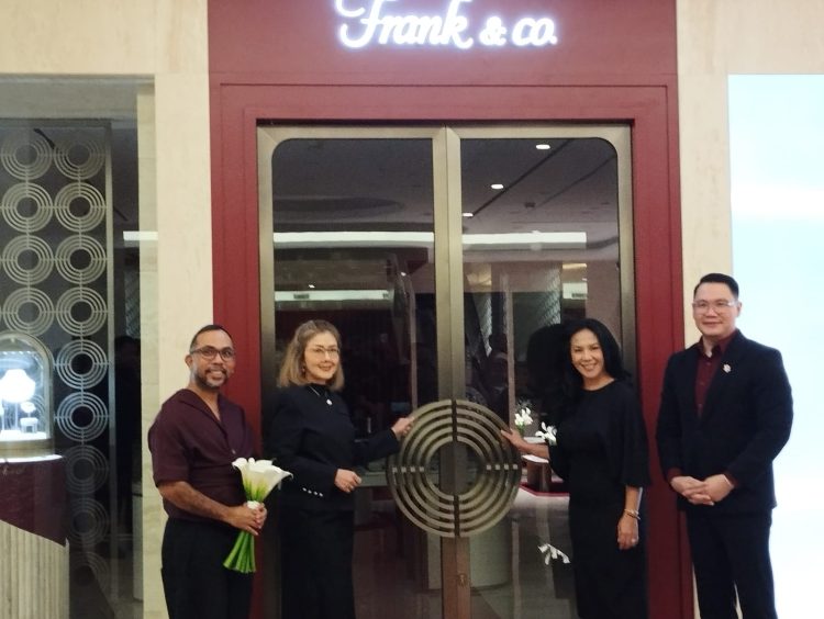 Frank & co., luxury jewellery resmi membuka kembali gerai Frank & co. Plaza Indonesia, Jakarta Pusat (suaranusantara.com)