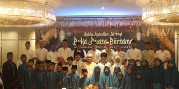 Ambhara Hotel Jakarta Selatan menggelar kegiatan rutin tahunan santunan anak yatim dan dhuafa saat bulan suci Ramadan (suaranusantara.com)