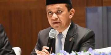 Menteri ESDM Bahlil Lahadalia saat konferensi pers dari Seoul Korea Selatan ajak masyarakat bijak beli BBM (Instagram @bahlillahadalia)