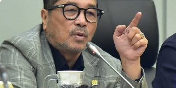 Politikus Golkar, Firman Soebagyo respon soal pernyataan Saiful Mujani ajak masyarakat demo jatuhkan Presiden RI Prabowo Subianto (Instagram @firmansoebagyo)