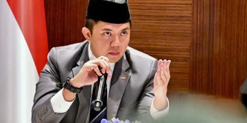 Seskab Teddy Indra Wijaya jawab soal isu reshuffle kabinet Merah Putih di bawah kepemimpinan Presiden RI Prabowo Subianto (Instagram @sekretariat.kabinet)