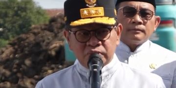 Gubernur DKI Jakarta Pramono Anung bicara soal kenaikan harga plastik (Instagram @pramonoanungw)