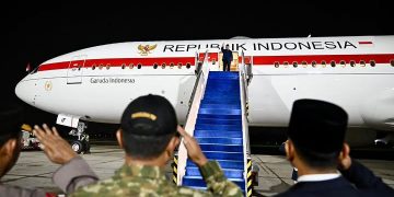 Presiden RI Prabowo Subianto saat akan bertolak ke Rusia. Dijadwalkan akan bertemu Presiden Rusia, Vladimir Putin (Instagram @sekretariat.kabinet)