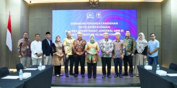 Pelaksana Tugas (Plt) Sekretaris Jenderal MPR RI Siti Fauziah, S.E., M.M menghadiri penandatanganan nota kesepahaman antara Sekretariat Jenderal MPR RI dan Universitas Islam Indonesia (UII) dok suaranusantara.com