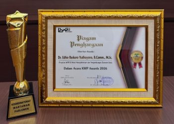 Edhis Baskoro Yudhoyono atau Ibas mendapat penghargaan dari KWP Awards 2026 (Dok suaranusantara.com)