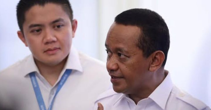 Menteri ESDM Bahlil Lahadalia bicara soal harga BBM subsidi. Foto usai bertemu Presiden RI Prabowo di Istana Merdeka, Jakarta, Kamis 16 April 2026 (Instagram @sekretariat.kabinet)