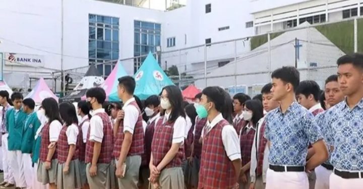 Ilustrasi sekolah swasta gratis yang dilakukan Pemprov DKI Jakarta (Instagram @infojkt24)