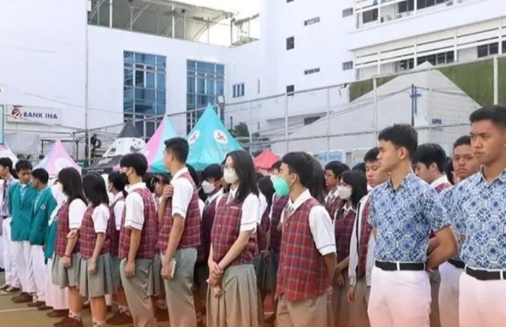 Ilustrasi sekolah swasta gratis yang dilakukan Pemprov DKI Jakarta (Instagram @infojkt24)