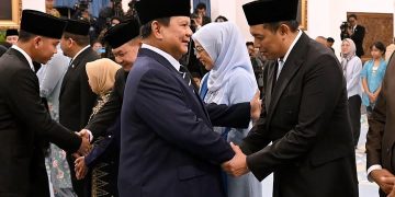 Hasan Nasbi resmi dilanti menjadi Penasihat Khusus Presiden Bidang Komunikasi pada Senin 27 April 2026 (Instagram @sekretariat.kabinet)