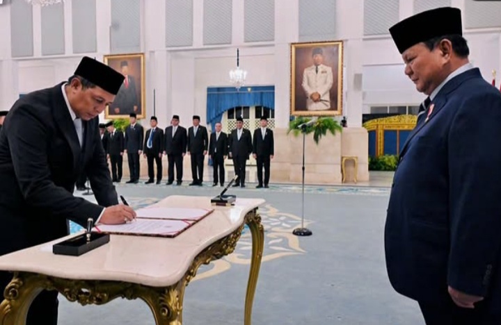 Hasan Nasbi dilantik jadi Penasihat Khusus Presiden Bidang Komunikasi, Senin 27 April 2026 (Instagram @sekretariat.kabinet)