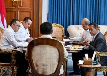 Menteri ESDM Bahlil Lahadalia lapor ke Presiden RI Prabowo soal stok BBM nasional (Instagram @bahlillahadalia)