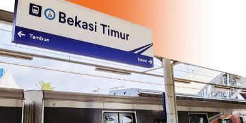 Kecelakaan kereta api di Stasiun Bekasi Timur pada Senin malam 27 April 2026, membuat KRL jurusan Jakarta-Cikarang itu ringsek diseruduk KA Argo Bromo (Instagram @keretapikita)