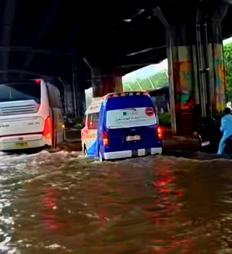 Jakarta Siaga Banjir, BPBD Gerak Cepat Tangani Genangan di 12 RT Jakarta Barat