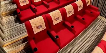 Hadirkan Hiburan Terjangkau, Alfamart Gading Serpong Resmi Buka “Micro Cinema” Pertama